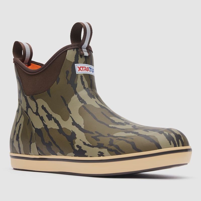 XMABMOB MOSSY OAK DECK SHOE
