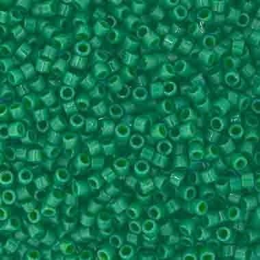Delica Program 11/0 Rd Duracoat Opaque Dyed Emerald Green 2127V TOP # 179