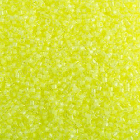 Delica 11/0 Rd Limeaid Luminous Neon Color 2031 V TOP # 69