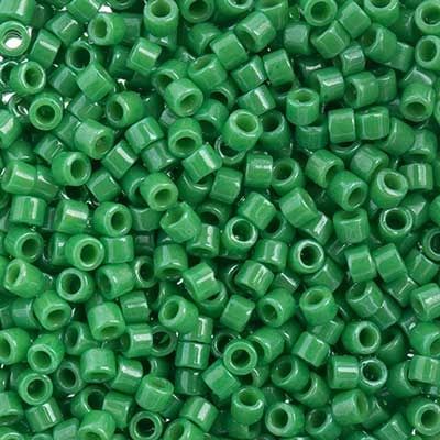 Delica  11/0 Rd Green Kelly Dyed 0655V TOP # 26