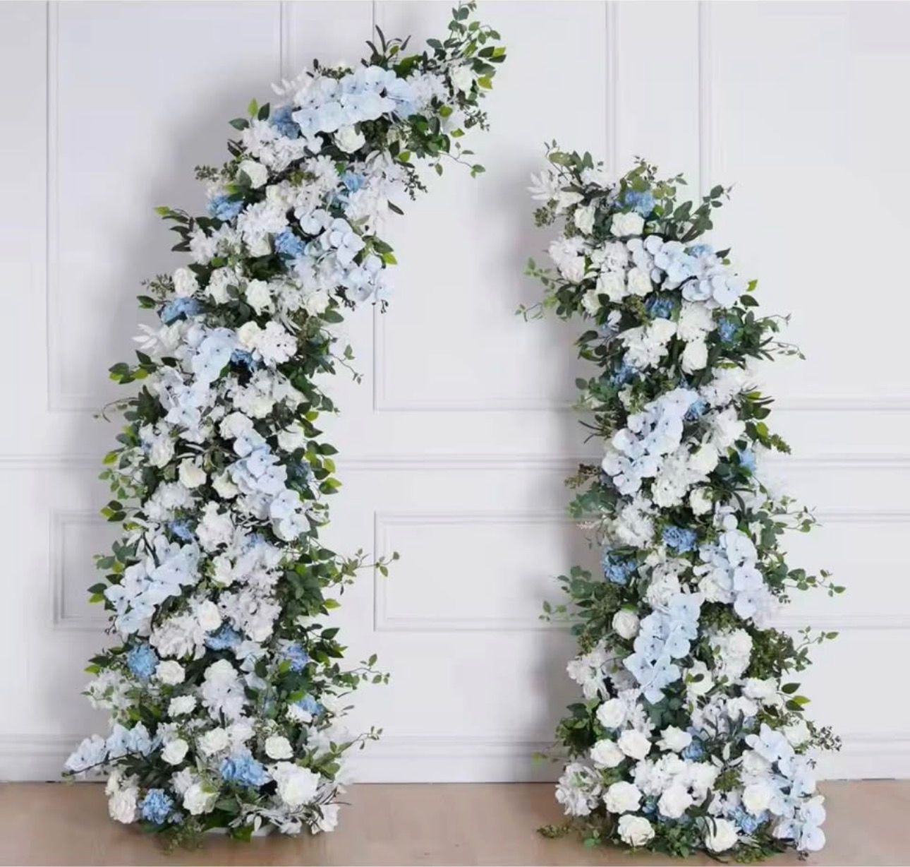 The Fleur Bleu Arch