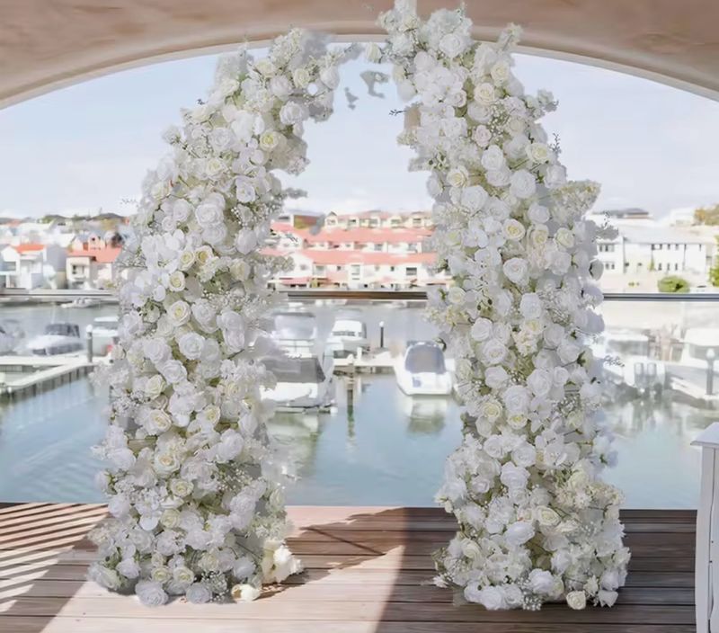 The Blanc Élan Arch