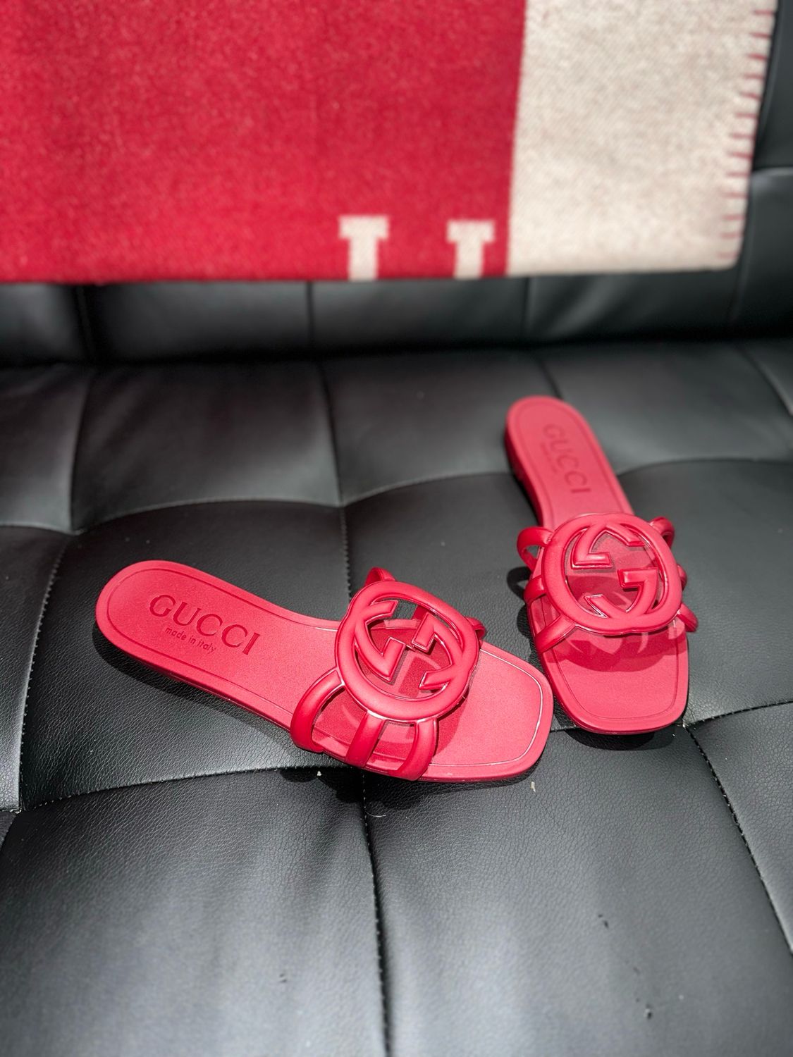 Gucci Flats