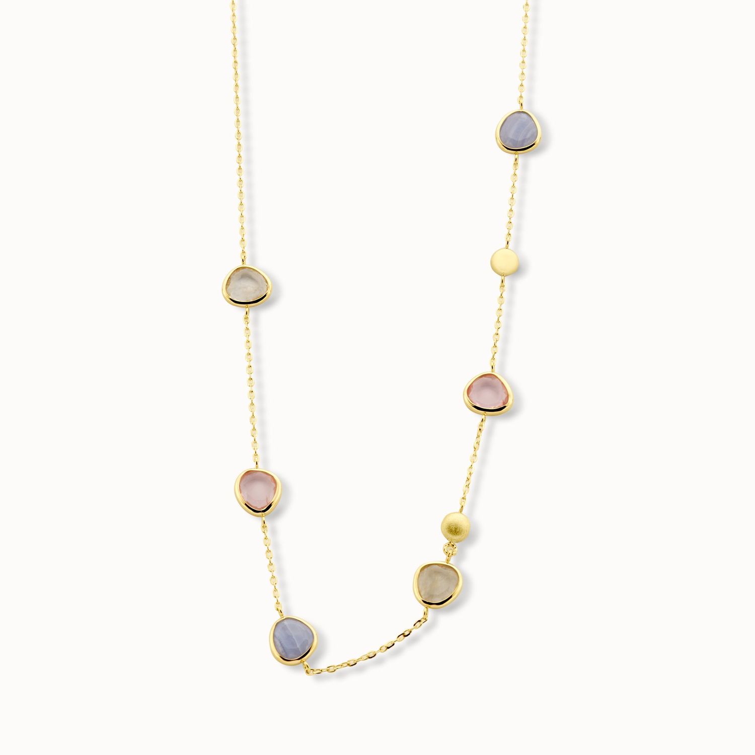 Femme A Dorée Collier