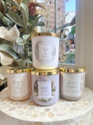 Jennifer Janeway Home Signature Candle