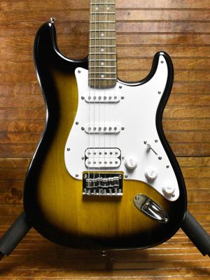 Squier Bullet Stratocaster HSS, Brown Sunburst