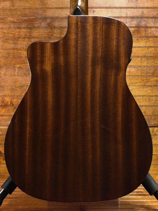 Fender CC-60SCE Concert, Nautral