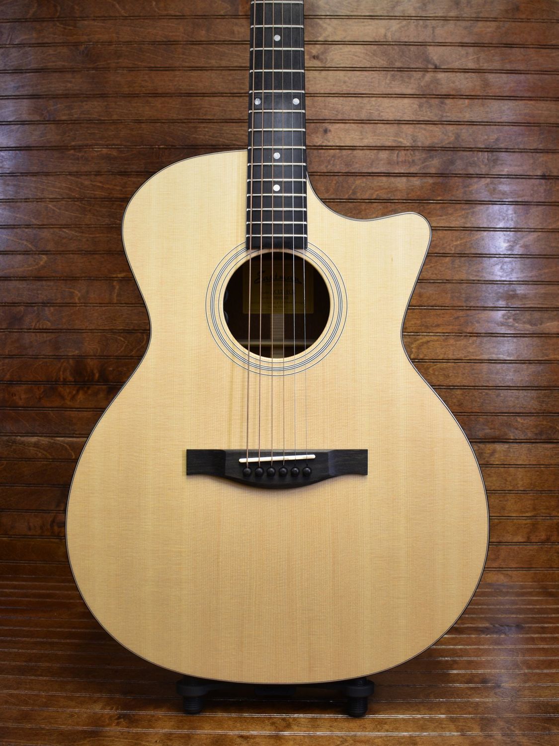 Eastman AC122-1CE