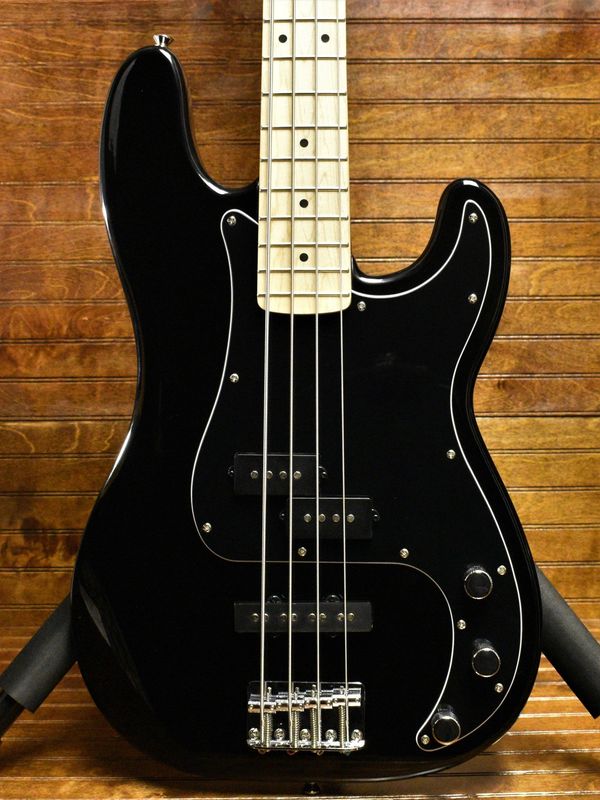 Squier Affinity Precision Bass PJ, Maple Fretboard, Black