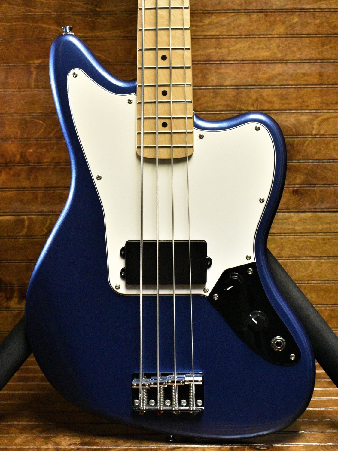 Squier Affinity Jaguar Bass, Lake Placid Blue