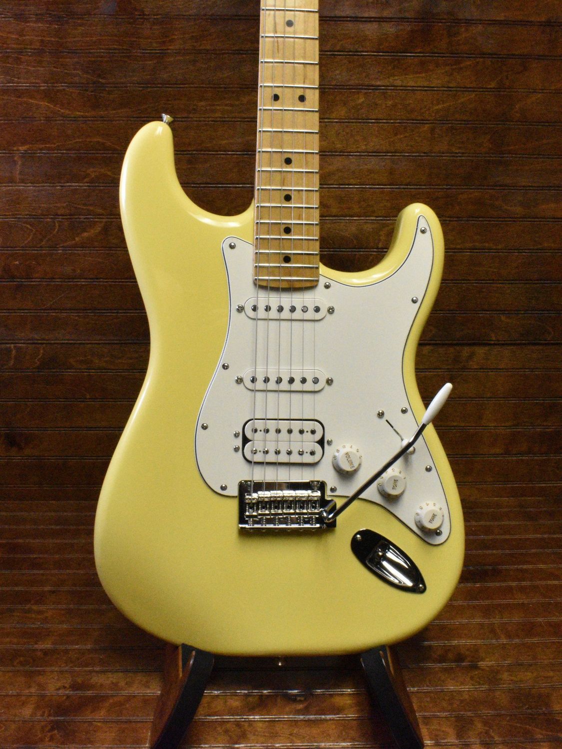Fender Player Stratocaster HSS Buttercream