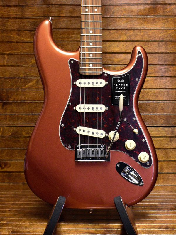 Fender Player Plus Stratocaster Aged Candy Apple Red