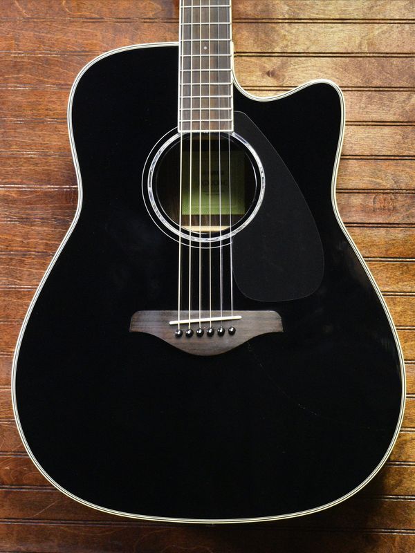 YAMAHA  FGX830C BLACK ACC ELECTRIC GUITAR