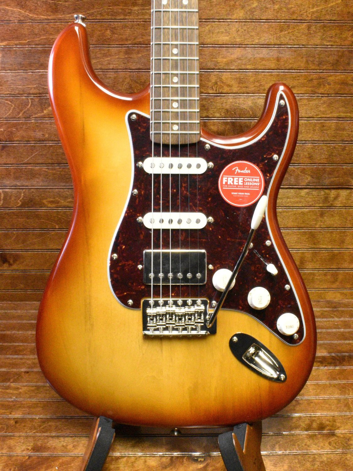 Squier Limited Edition 60&#39;s Strat HSS Sienna Sunburst LRL TSPG