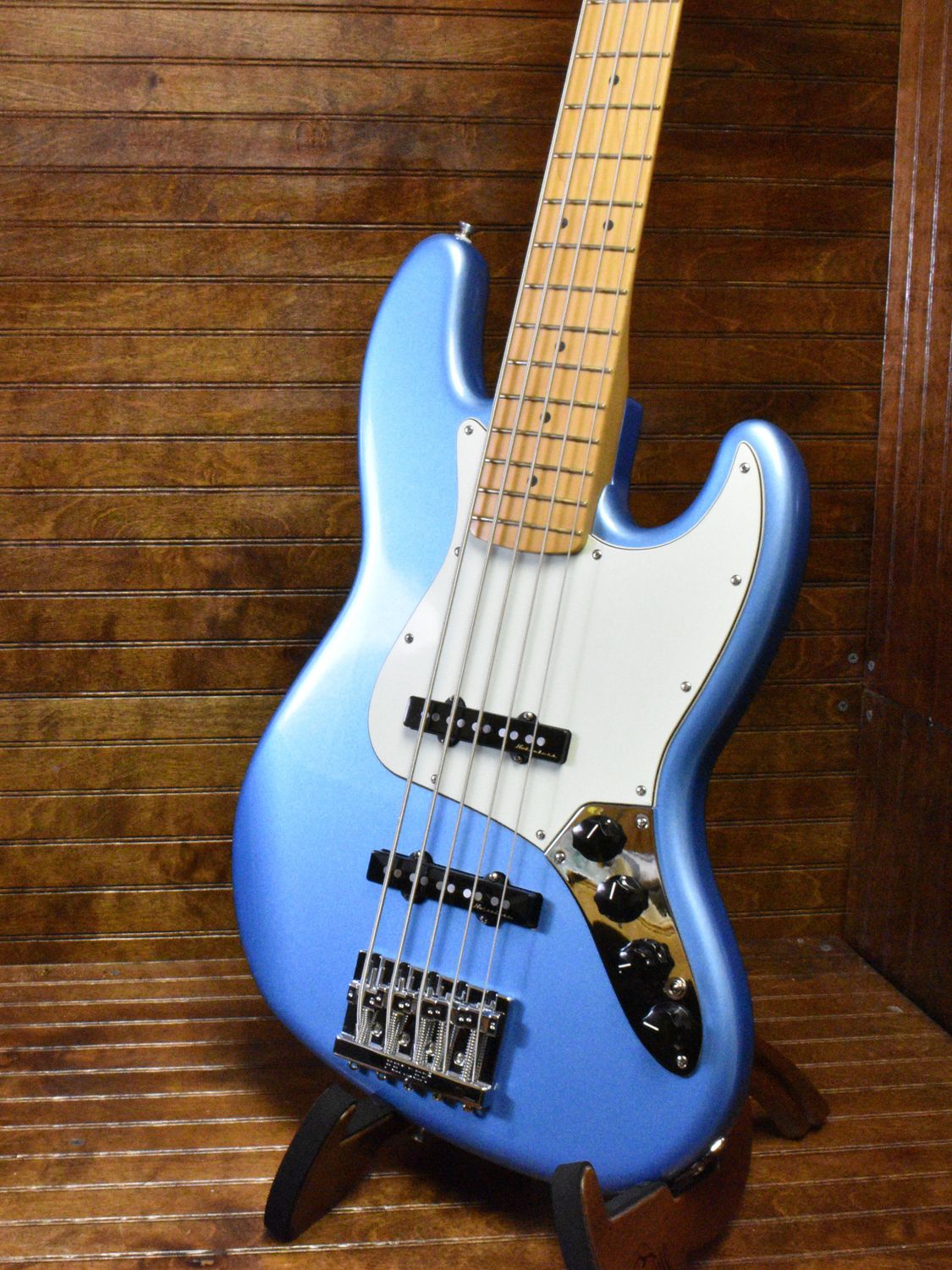 Fender Player Plus Jazz Bass 5-String Opal Spark