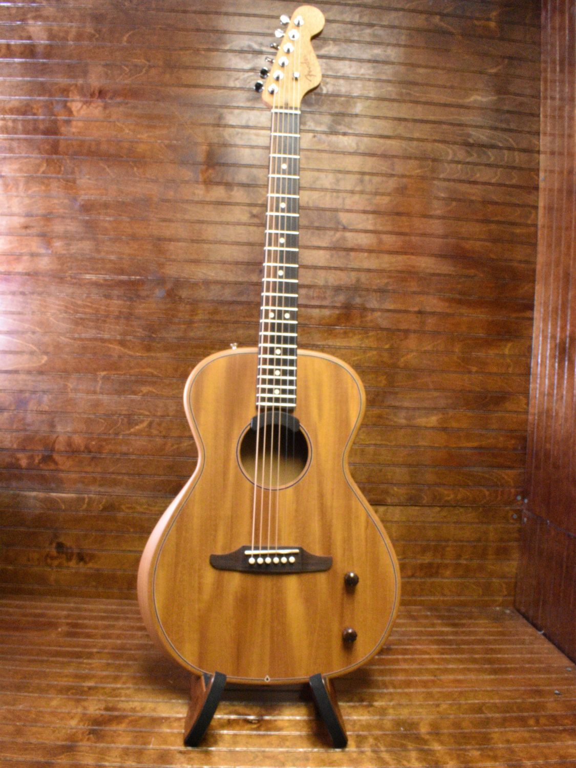 Fender Highway Parlor Mahogany Body Rosewood Fretboard