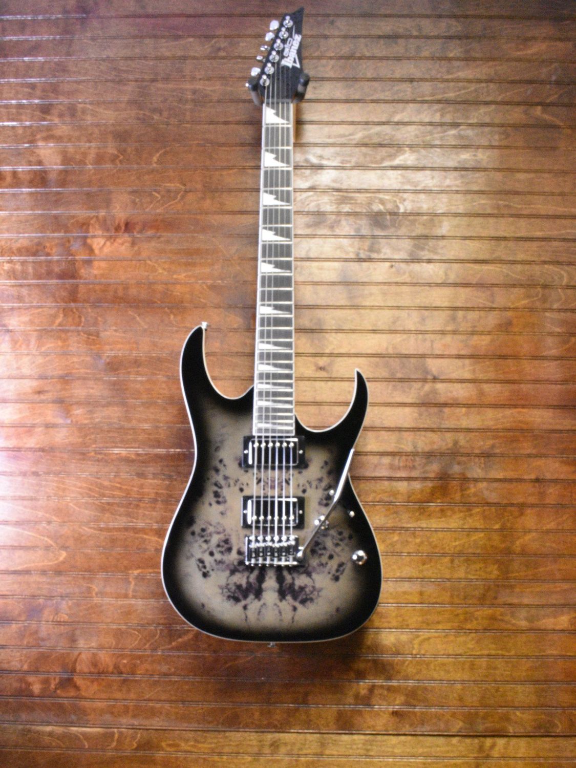 IBANEZ GRG220PA1BKB