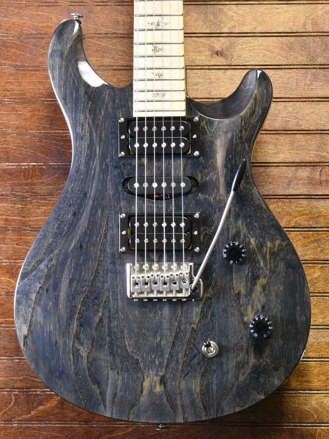 PRS SE SWAMP ASH CHARCOAL W/GIG BAG