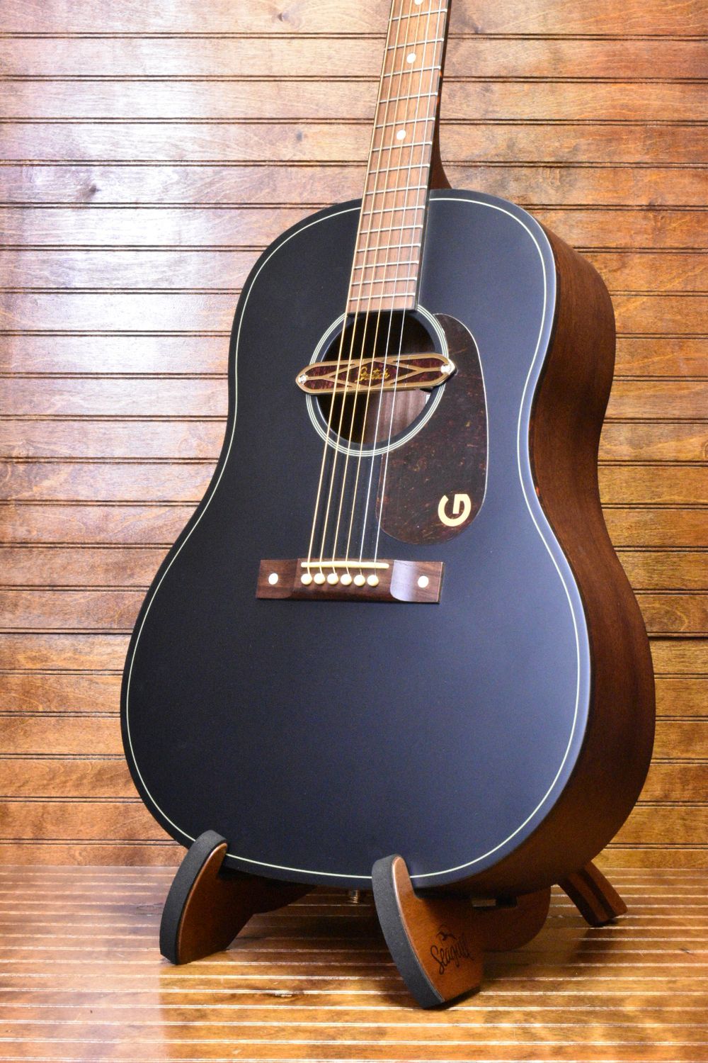 Gretsch  Deltoluxe Dreadnought, Walnut Fingerboard, Tortoiseshell Pickguard, Black Top
