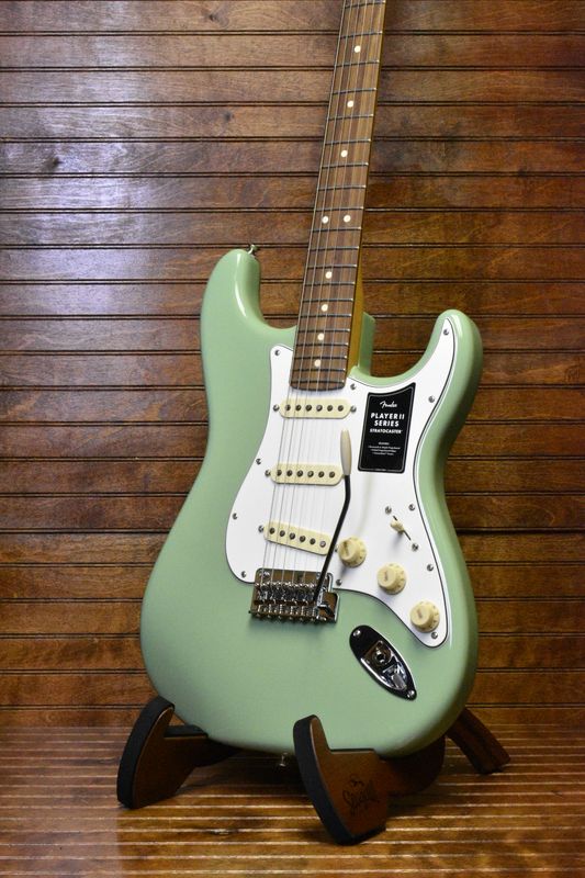 Player II Stratocaster®, Rosewood Fingerboard, Birch Green
