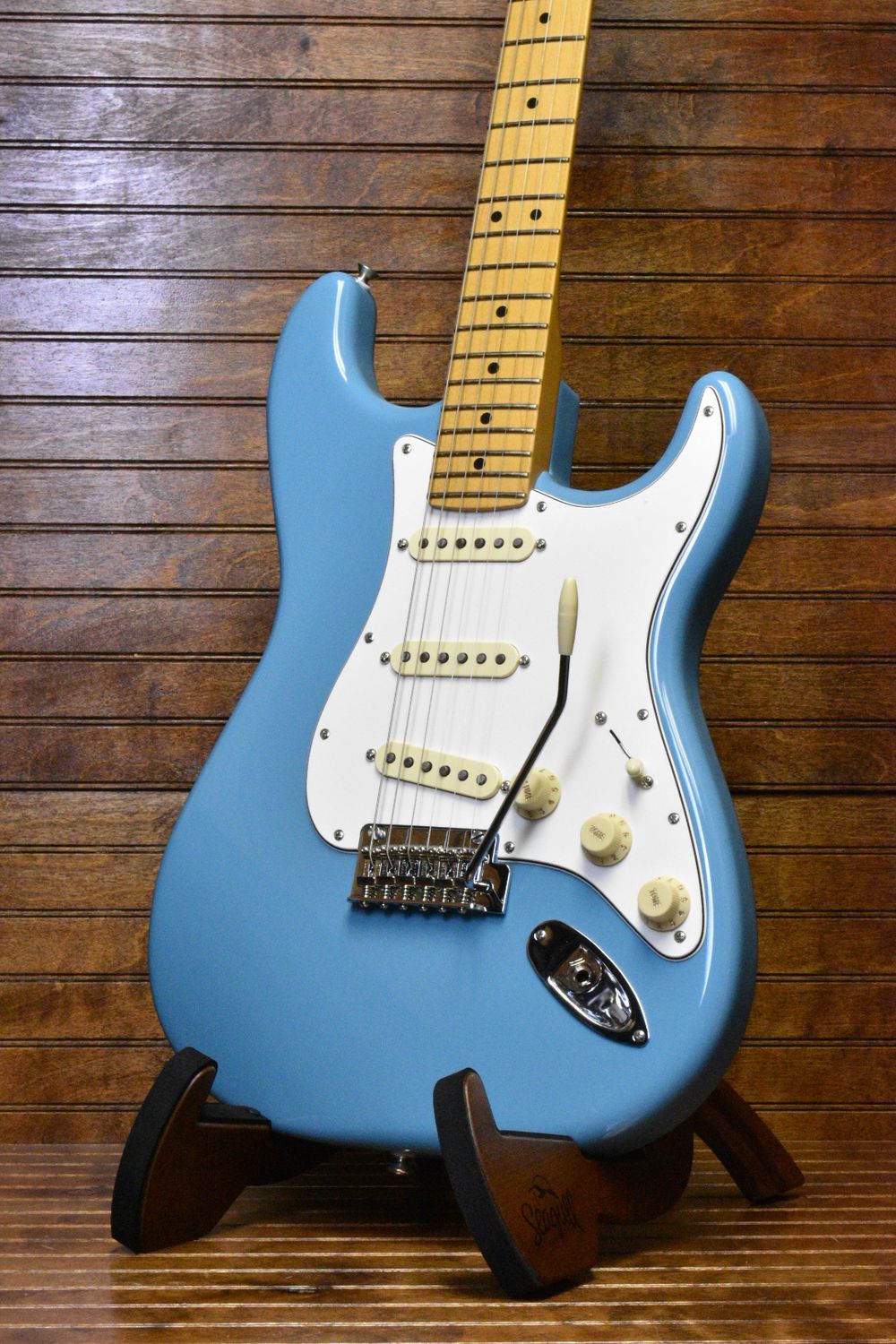 Fender Player II Stratocaster®, Maple Fingerboard, Aquatone Blue