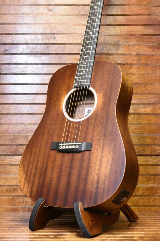 Martin DJR-10E StreetMaster, Mahogany Burst