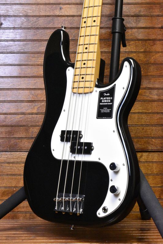 Fender Player II Precision Bass®, Black, Maple Neck