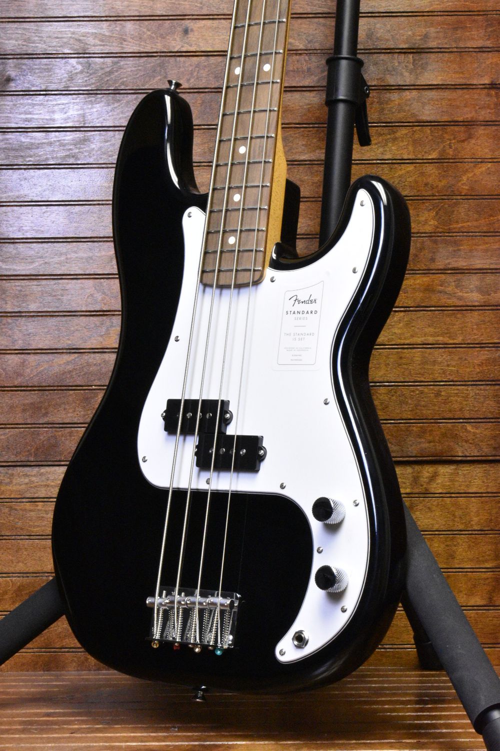 Fender Standard Jazz Bass, Black