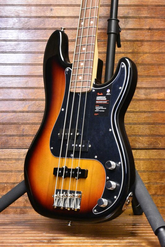 Fender American Performer Precision Bass,  3-Color Sunburst