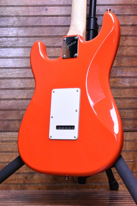 Squier Affinity Stratocaster, Race Red