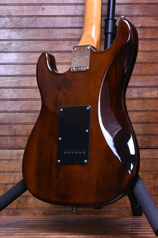 Squier Classic Vibe '70s Stratocaster® HSS, Laurel Fingerboard, Walnut