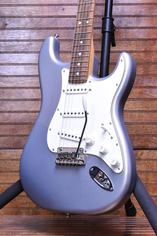 Fender Player Stratocaster Silver