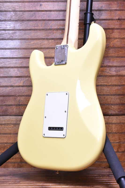 Fender Player Stratocaster®, Maple Fingerboard, Buttercream