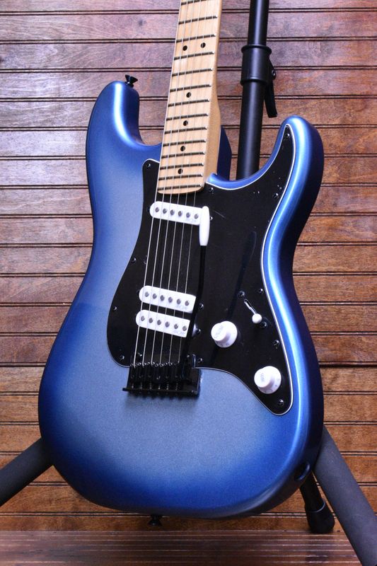 Squier Contemporary Stratocaster Special - Sky Burst Metallic with Black Pickguard