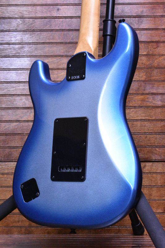 Squier Contemporary Stratocaster Special - Sky Burst Metallic with Black Pickguard