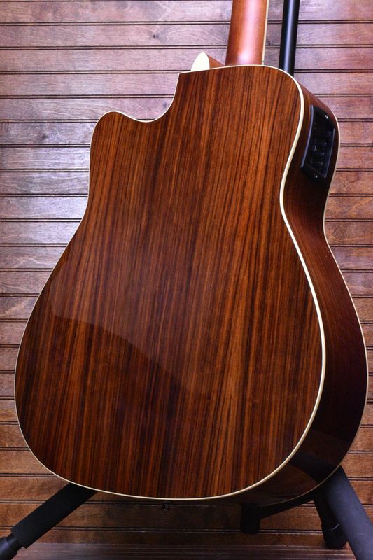 Yamaha FGX830C Acoustic Guitar, Natural