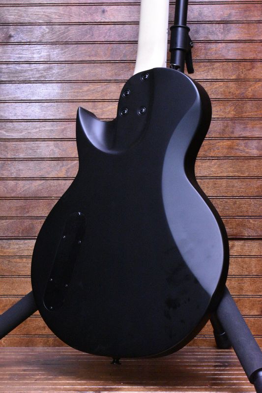 Jackson JS22 Monarkh Satin Black