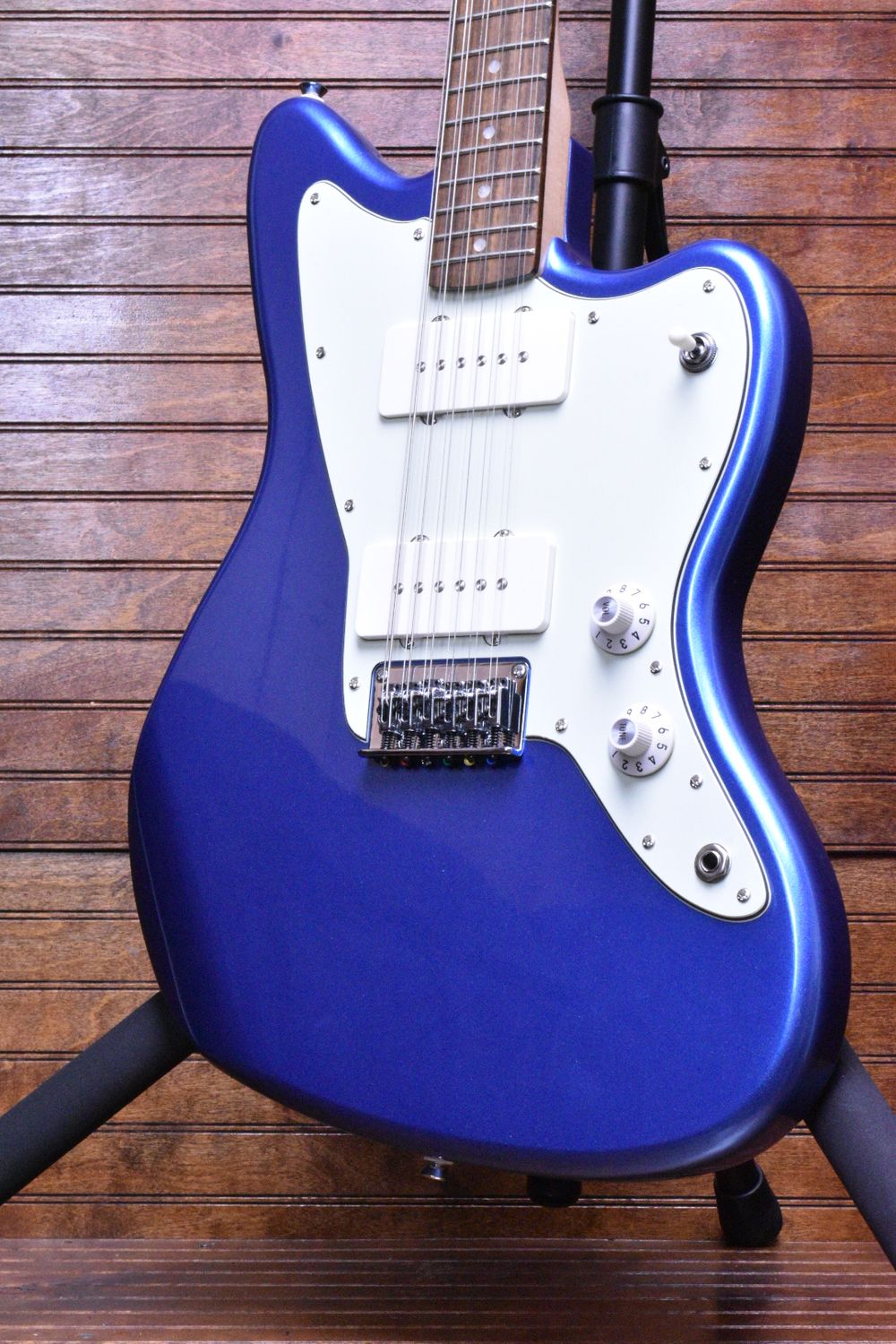 Squier Paranormal Jazzmaster® XII, Laurel Fingerboard, Mint Pickguard, Lake Placid Blue