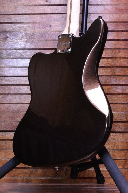 Squier Affinity Series® Jaguar®, Maple Fingerboard, White Pickguard, Mystic Metallic Brown