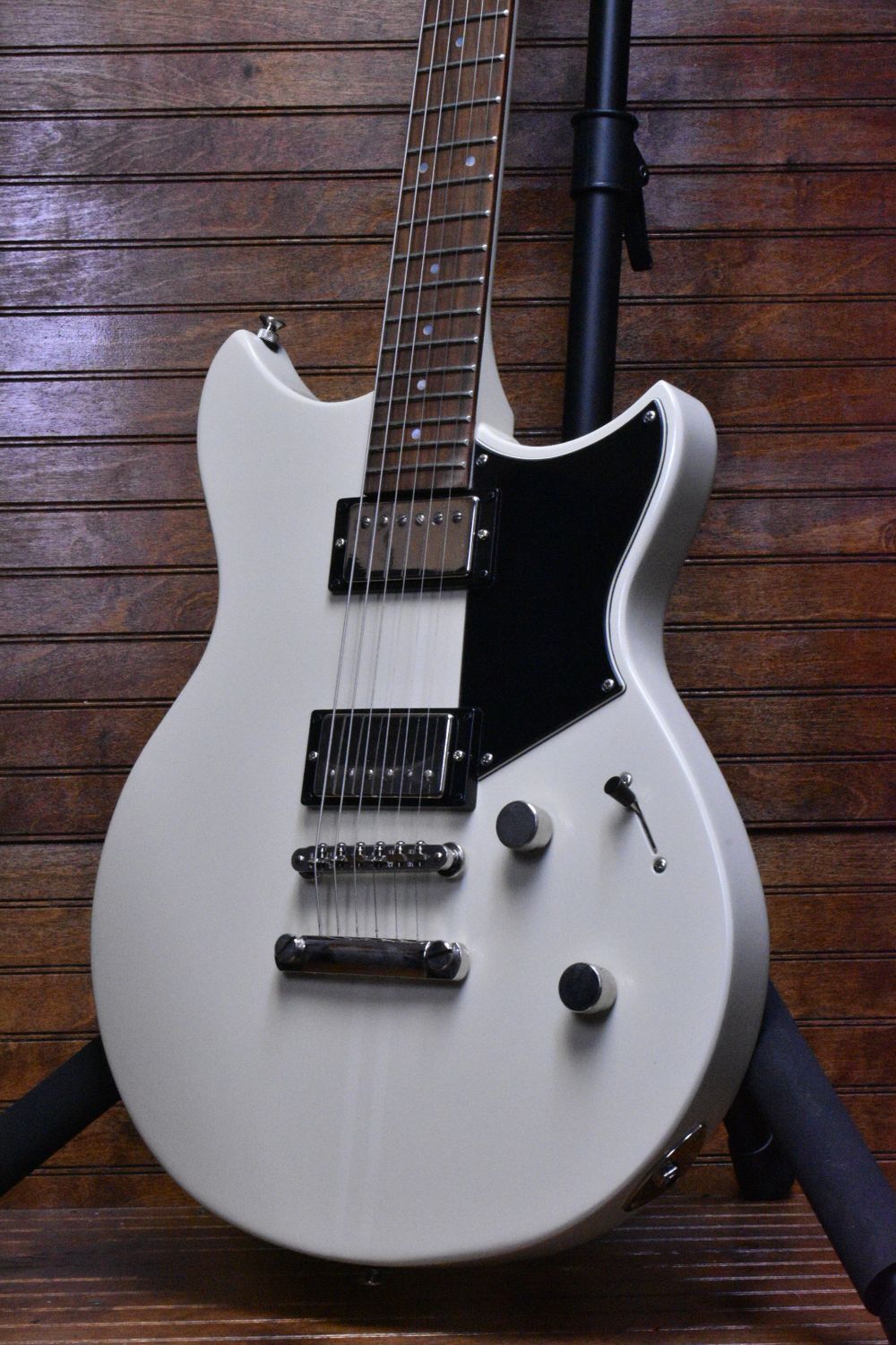 Yamaha Revstar, Vintage White