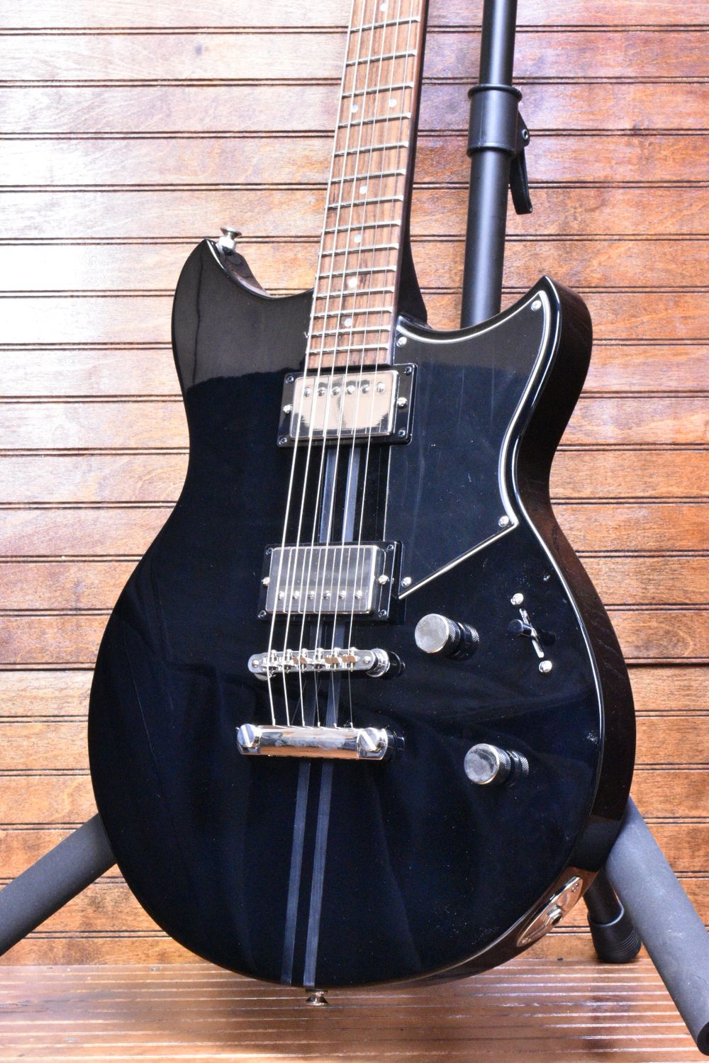 Yamaha RSE20 Revstar Element, Black