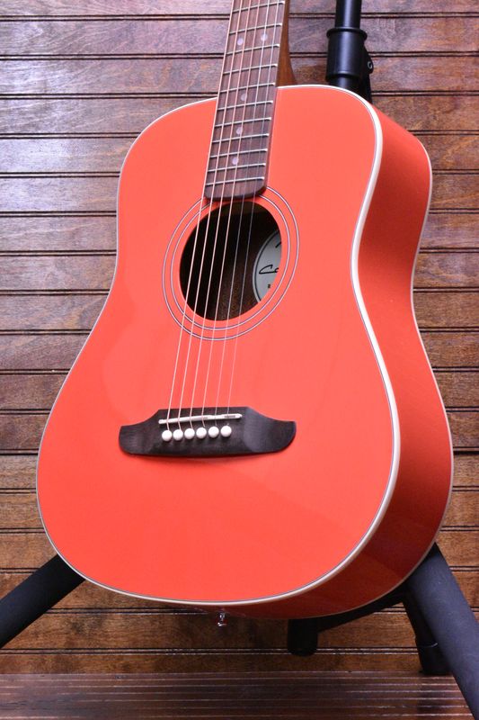 Fender California Standard Redondo™ Mini with Bag, Spruce Top, Fiesta Red