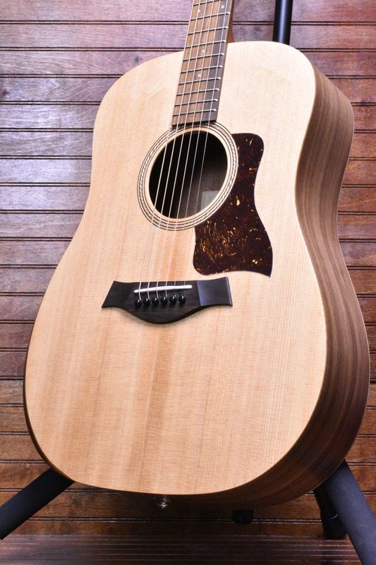 Taylor Academy 10e Acoustic Guitar, Natural