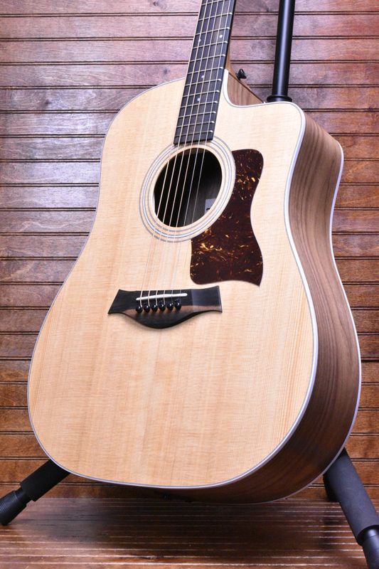 Taylor 210ce Walnut Acoustic Guitar, Natural