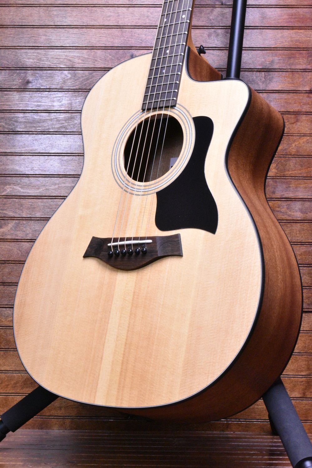 Taylor 114ce Acoustic Guitar, Natural