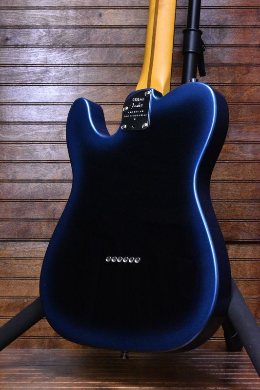 Fender American Professional II Telecaster®, Rosewood Fingerboard, Dark Night