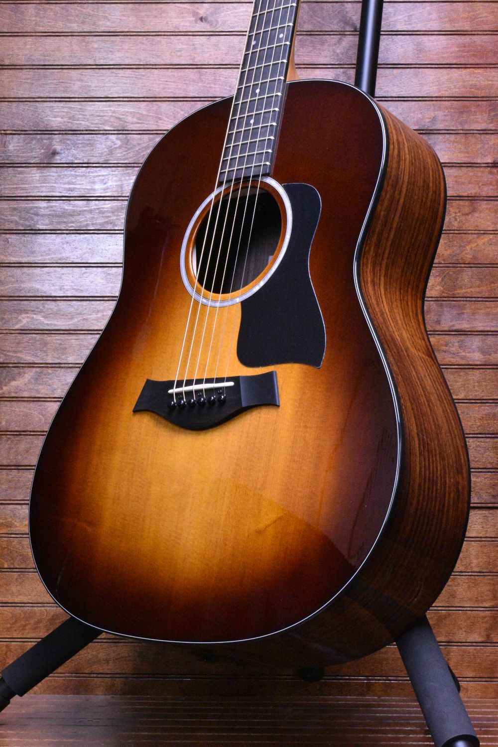 Taylor 217e Plus, Sunburst
