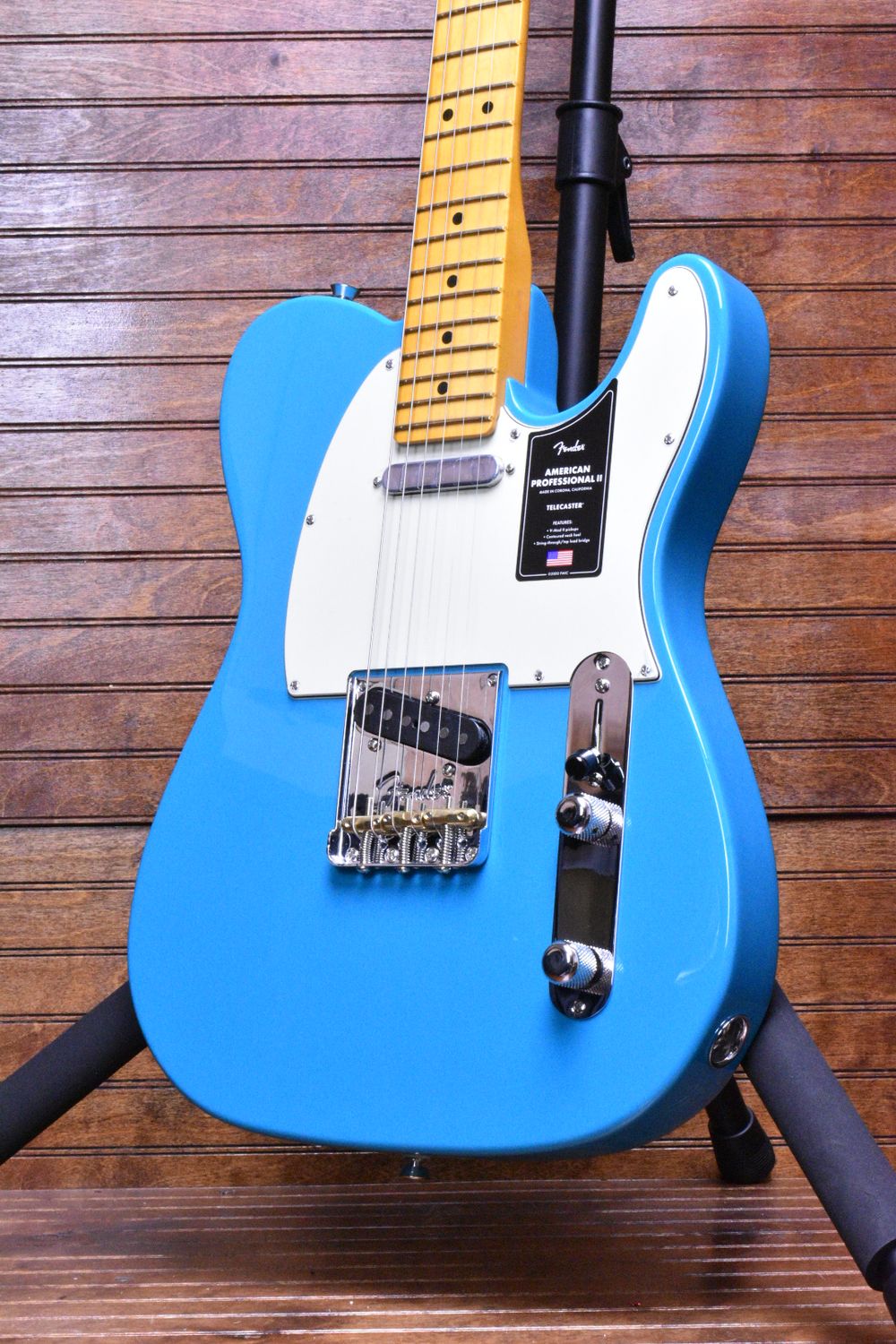 Used Fender American Professional II Telecaster®, Maple Fingerboard, Miami Blue
