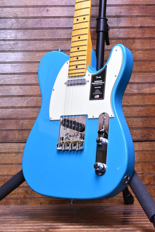 Used Fender American Professional II Telecaster®, Maple Fingerboard, Miami Blue