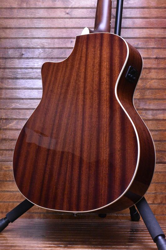 Fender California Deluxe Kingman™ Bass CE, Walnut Fingerboard, Black